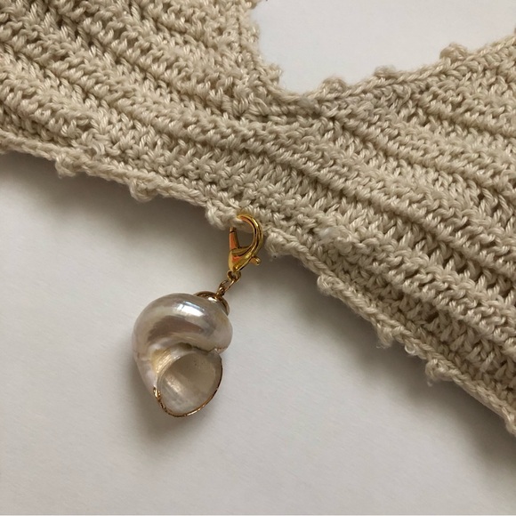 Jewelry - Shell Bikini Charm🐚